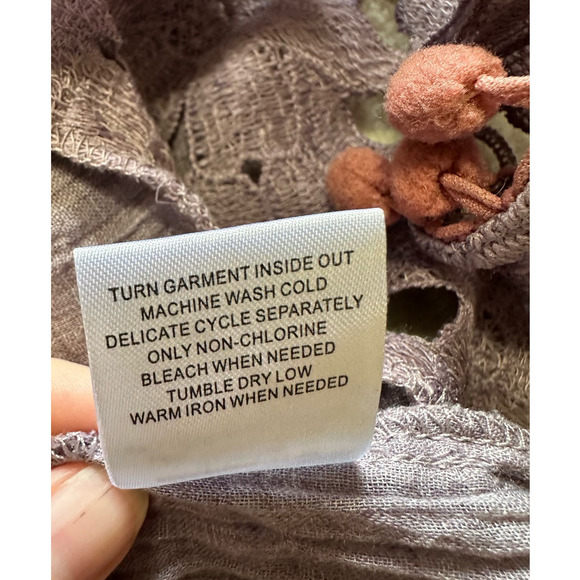 Retro Threads Purple Guazy Lace Trim Bell Sleeve Tunic, Size L - Picture 7 of 10